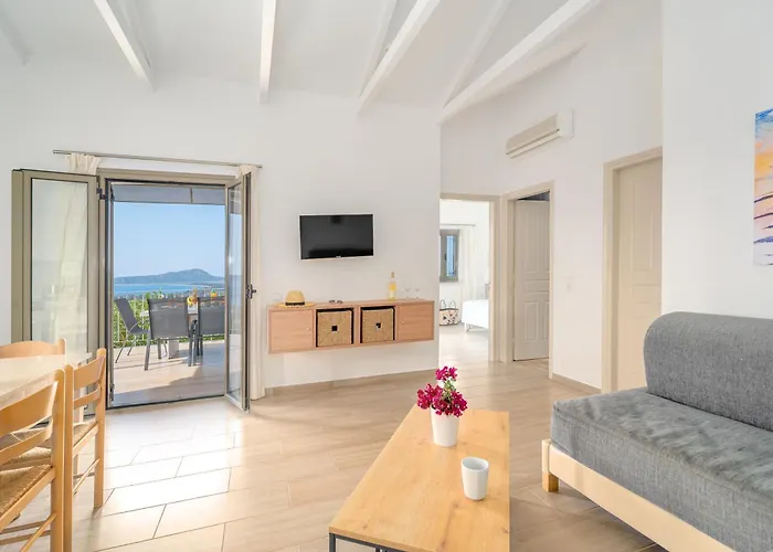 Eleonas Holiday Houses